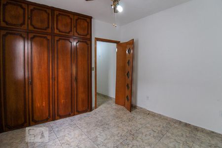Casa à venda com 125m², 4 quartos e 2 vagasQuarto 3