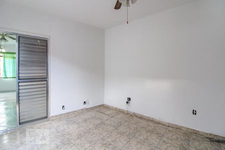 Casa à venda com 125m², 4 quartos e 2 vagasQuarto 2