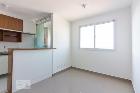 Sala de apartamento para alugar com 2 quartos, 40m² em Jardim Alvorada (zona Oeste), São Paulo