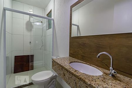 Casa de condomínio para alugar com 208m², 4 quartos e 1 vagaBanheiro da Suíte 2