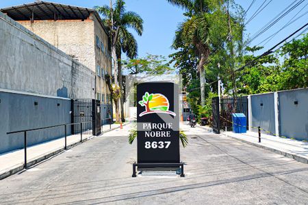 Casa de condomínio para alugar com 208m², 4 quartos e 1 vagaFachada 