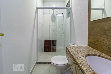 Casa de condomínio para alugar com 208m², 4 quartos e 1 vagaBanheiro da Suíte 2