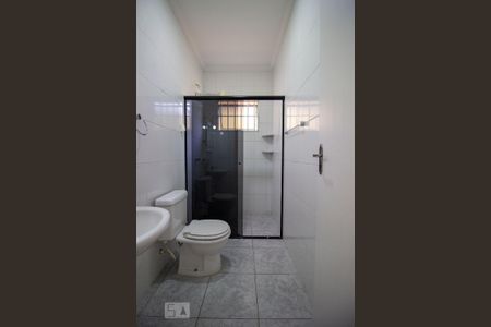 Casa para alugar com 210m², 4 quartos e 2 vagasBanheiro 3