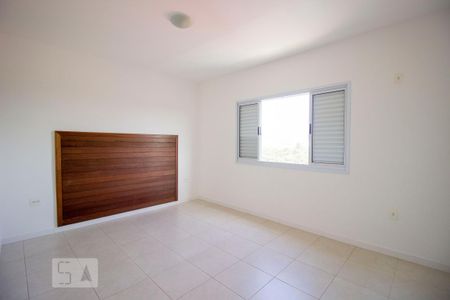 Casa para alugar com 210m², 4 quartos e 2 vagasQuarto 4 - Suíte