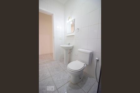 Casa para alugar com 210m², 4 quartos e 2 vagasBanheiro 3