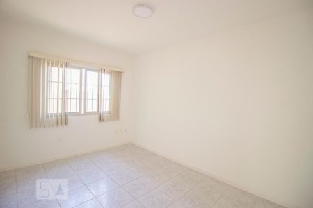 Casa para alugar com 210m², 4 quartos e 2 vagasQuarto 1