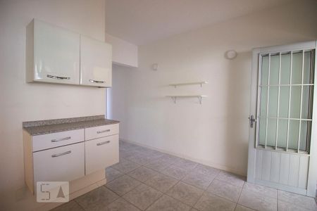 Casa para alugar com 210m², 4 quartos e 2 vagasCozinha 2