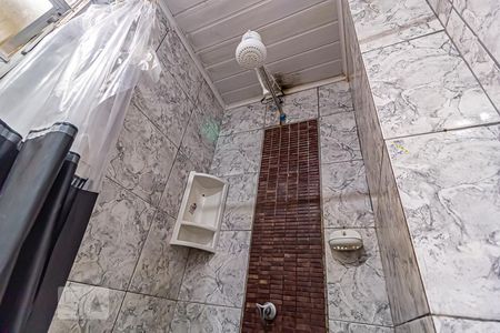 Apartamento para alugar com 72m², 2 quartos e sem vagaBanheiro