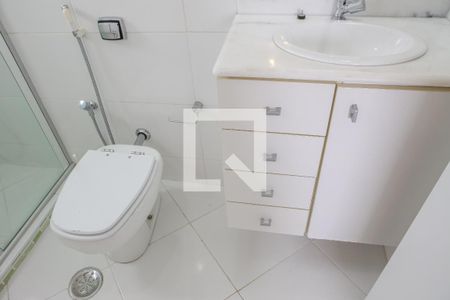 Apartamento para alugar com 111m², 3 quartos e 2 vagas Apartamento para alugar com 111m², 3 quartos e 2 vagasBanheiro da Suíte 2