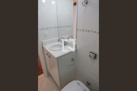 Apartamento para alugar com 111m², 3 quartos e 2 vagas Apartamento para alugar com 111m², 3 quartos e 2 vagasBanheiro Social