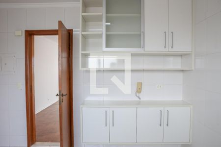 Apartamento para alugar com 111m², 3 quartos e 2 vagas Apartamento para alugar com 111m², 3 quartos e 2 vagasCozinha