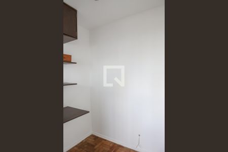 Apartamento para alugar com 111m², 3 quartos e 2 vagas Apartamento para alugar com 111m², 3 quartos e 2 vagasQuarto de Serviço