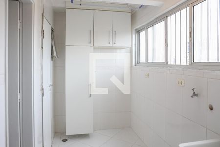 Apartamento para alugar com 111m², 3 quartos e 2 vagas Apartamento para alugar com 111m², 3 quartos e 2 vagasÁrea de Serviço