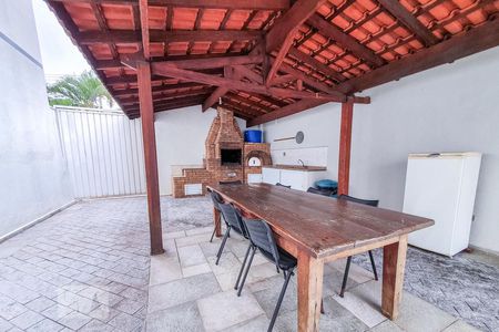 Apartamento para alugar com 111m², 3 quartos e 2 vagas Apartamento para alugar com 111m², 3 quartos e 2 vagasÁrea comum - Churrasqueira