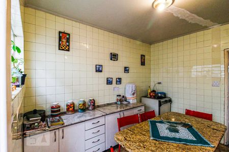 Casa à venda com 234m², 4 quartos e 2 vagasCopa