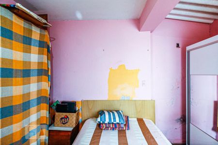 Casa à venda com 234m², 4 quartos e 2 vagasQuarto de Serviço