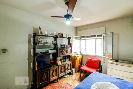 Casa à venda com 234m², 4 quartos e 2 vagasQuarto 2