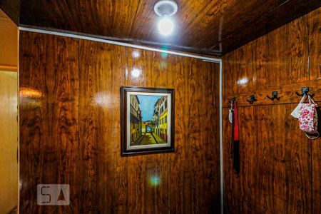 Casa à venda com 234m², 4 quartos e 2 vagasHall