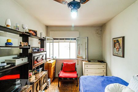 Casa à venda com 234m², 4 quartos e 2 vagasQuarto 2