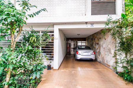 Casa à venda com 234m², 4 quartos e 2 vagasGaragem