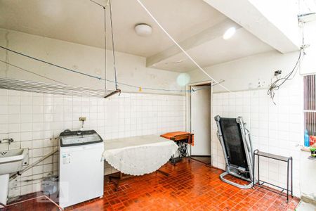 Casa à venda com 234m², 4 quartos e 2 vagasQuintal