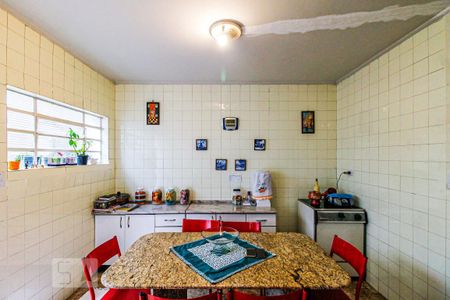 Casa à venda com 234m², 4 quartos e 2 vagasCopa