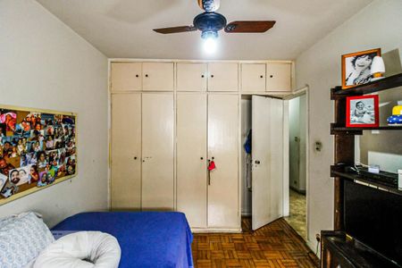 Casa à venda com 234m², 4 quartos e 2 vagasQuarto 2