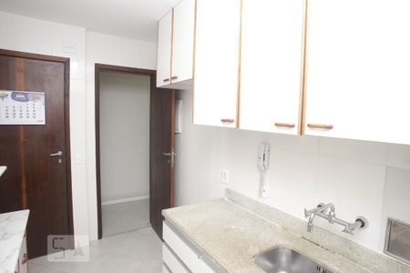 Apartamento à venda com 97m², 3 quartos e 2 vagasCozinha