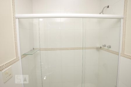 Apartamento à venda com 97m², 3 quartos e 2 vagasBanheiro