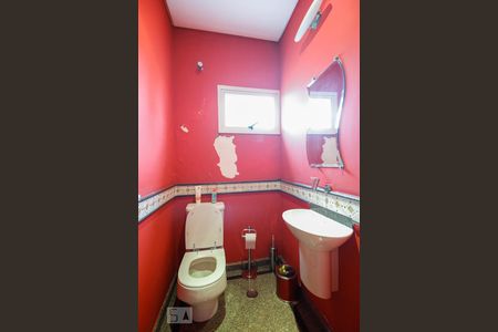 Casa à venda com 380m², 6 quartos e 7 vagasLavabo 