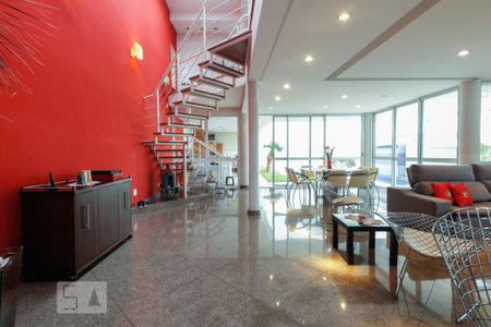 Sala  de casa à venda com 6 quartos, 380m² em Jardim Avelino, São Paulo