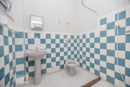 Apartamento para alugar com 65m², 2 quartos e sem vagaBanheiro Social