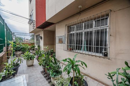 Apartamento para alugar com 65m², 2 quartos e sem vagaFachada