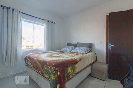 Quarto 1 de apartamento para alugar com 2 quartos, 60m² em Parque da Fonte, São José dos Pinhais