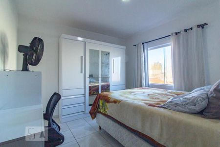 Quarto 1 de apartamento para alugar com 2 quartos, 60m² em Parque da Fonte, São José dos Pinhais