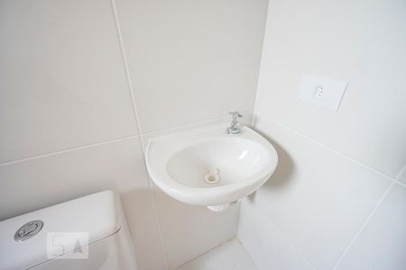 Pia de kitnet/studio para alugar com 1 quarto, 35m² em Vila Aricanduva, São Paulo