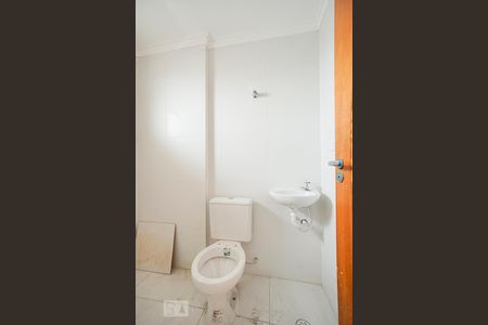 Apartamento para alugar com 77m², 3 quartos e 1 vaga Apartamento para alugar com 77m², 3 quartos e 1 vagaBanheiro social