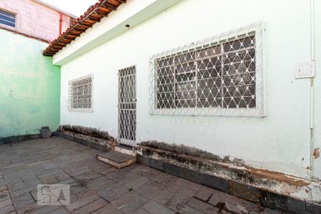 Casa à venda com 150m², 3 quartos e 3 vagas Casa à venda com 150m², 3 quartos e 3 vagasQuintal