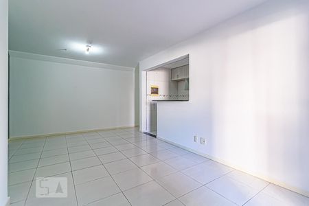 Sala de apartamento à venda com 3 quartos, 75m² em Pechincha, Rio de Janeiro