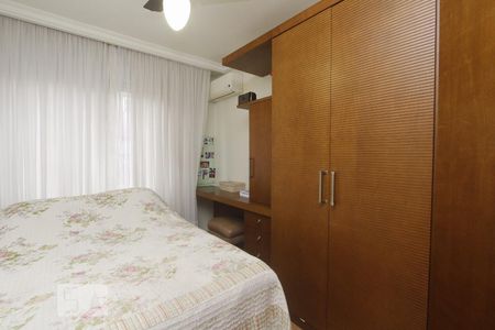QUARTO 1 de apartamento à venda com 2 quartos, 80m² em Petrópolis, Porto Alegre