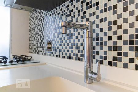 Apartamento à venda com 50m², 2 quartos e 1 vagaCozinha - Torneira