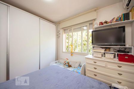 Quarto de apartamento para alugar com 1 quarto, 43m² em Vila Ipiranga, Porto Alegre