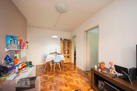 Sala de apartamento para alugar com 1 quarto, 43m² em Vila Ipiranga, Porto Alegre