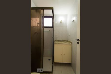 Apartamento à venda com 62m², 2 quartos e 1 vagaBanheiro 