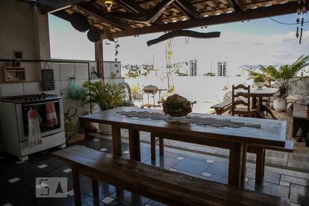 Casa à venda com 298m², 4 quartos e 2 vagas Casa à venda com 298m², 4 quartos e 2 vagasEspaço Gourmet