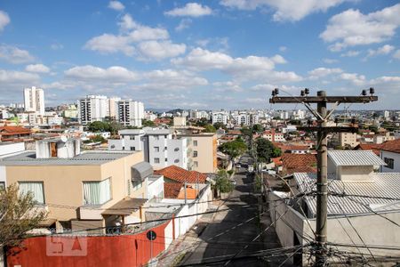 Casa à venda com 298m², 4 quartos e 2 vagas Casa à venda com 298m², 4 quartos e 2 vagasVista da Suíte