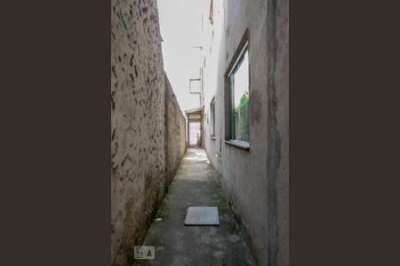 Casa à venda com 298m², 4 quartos e 2 vagas Casa à venda com 298m², 4 quartos e 2 vagasCorredor