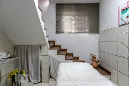 Casa à venda com 298m², 4 quartos e 2 vagas Casa à venda com 298m², 4 quartos e 2 vagasQuarto 2