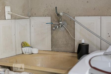 Casa à venda com 298m², 4 quartos e 2 vagas Casa à venda com 298m², 4 quartos e 2 vagasvaranda