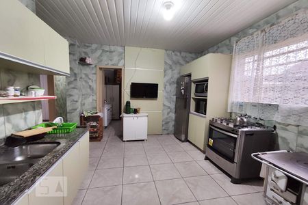 Casa para alugar com 351m², 3 quartos e 2 vagasCozinha